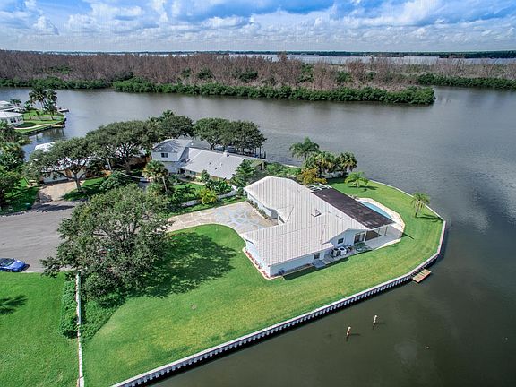 4th image of 432 Arrowhead Ln