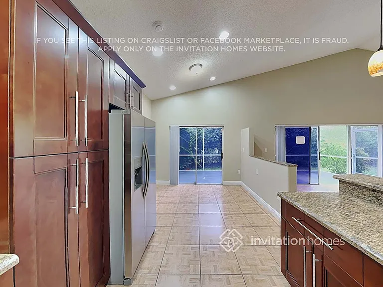 20540 NW 7th St — Photo 5