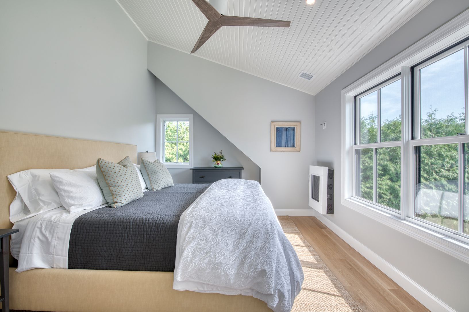  Primary Bedroom w/ gas fireplace