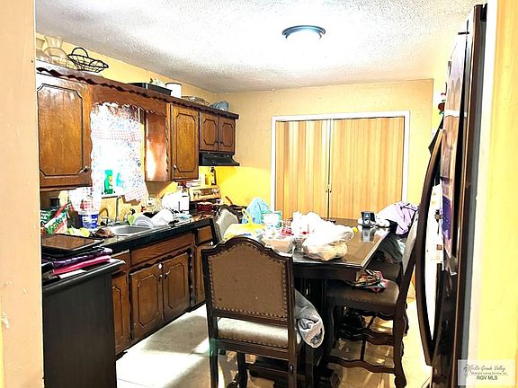 5th image of 874 Sinaloa Dr