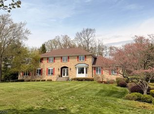 5 Gianna Ct, Randolph Twp., NJ 07869