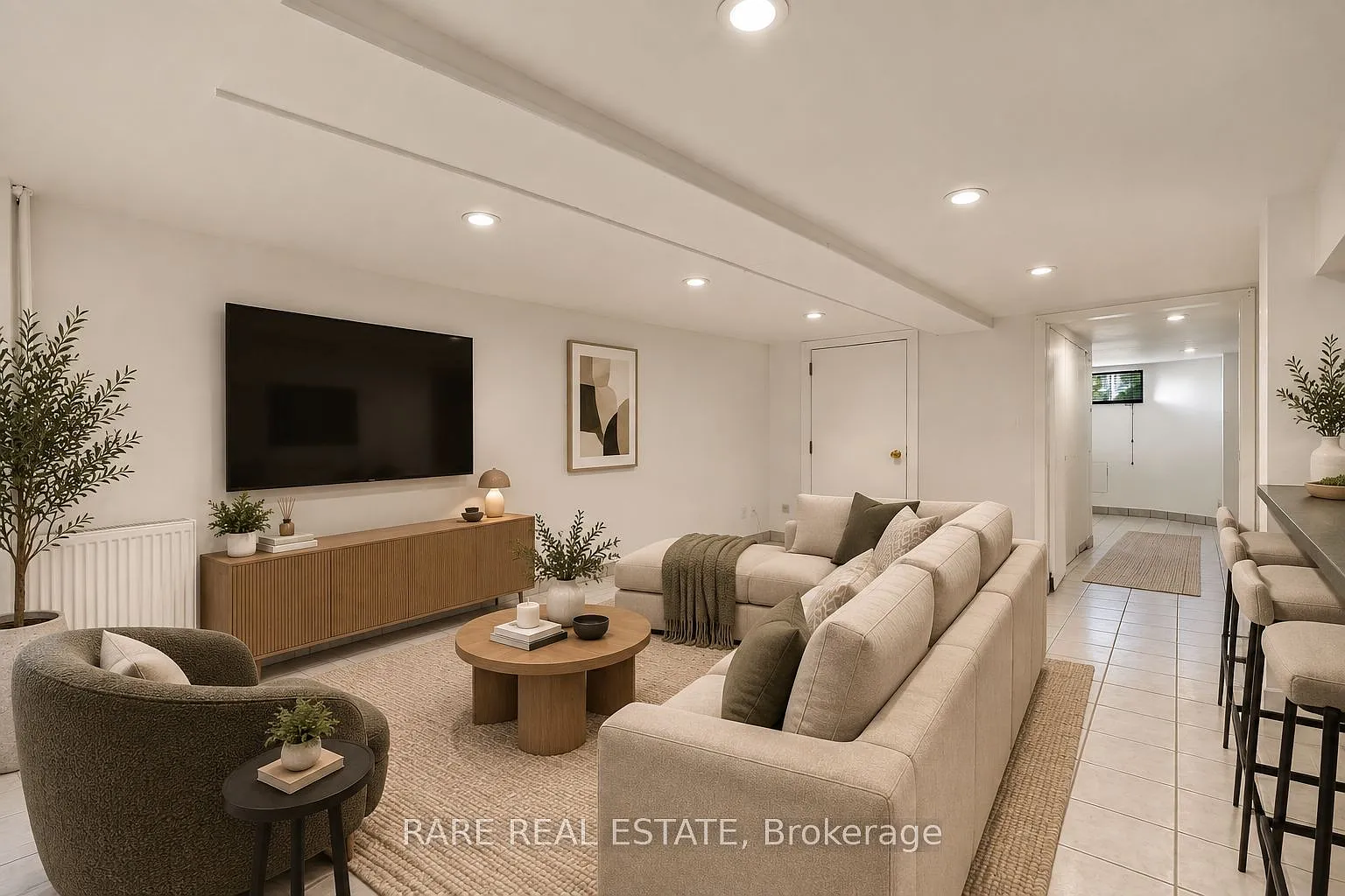2 bed, $1,400 — Photo 2