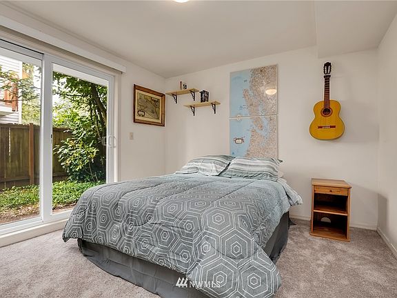 5th image of 2815 NE 115th St