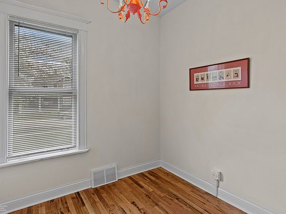 5th image of 11339 S Hermosa Ave