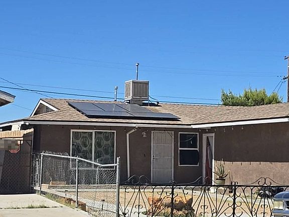 3rd image of 1829 Calico Dr