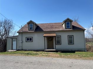 84 Beagle Club Rd, Washington, PA 15301