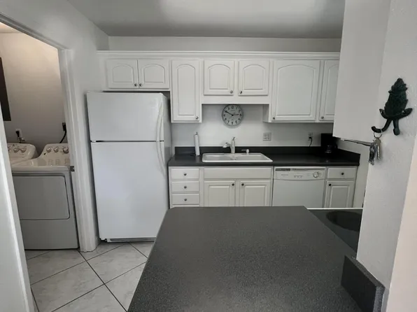 1309 Bayshore Drive #201, Fort Pierce, FL 34949