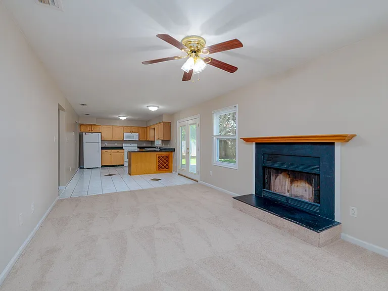 1789 Moonstone Dr — Photo 21