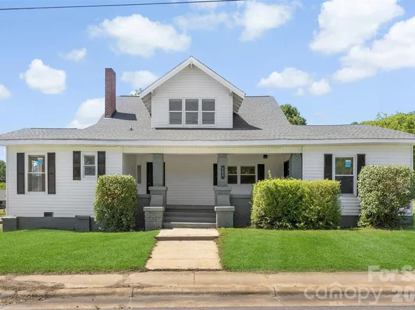 509 E Grover St, Shelby, NC 28150