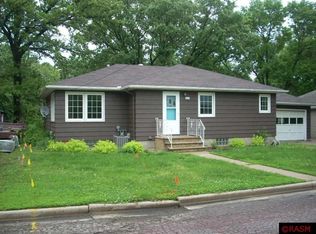 220 W 11th St, Fairmont, MN 56031