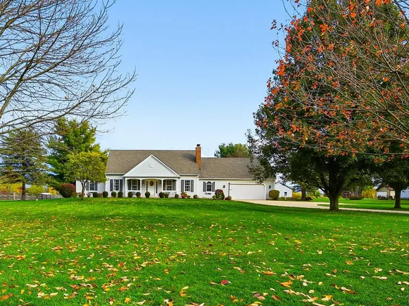 5640 Clover Valley Rd, Johnstown, OH 43031