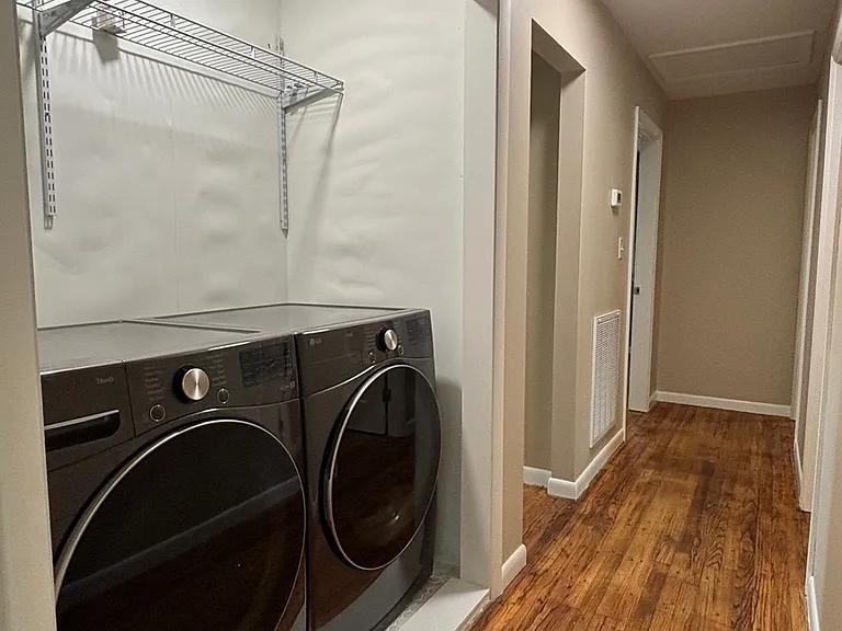 283 Channing Dr — Photo 12