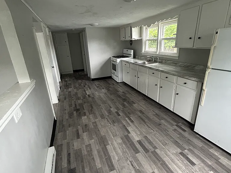 77-83 Canton St #1 — Photo 3