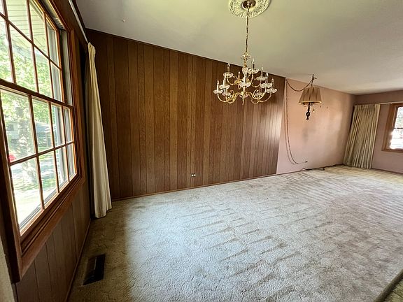 4th image of 1239 Countryside Dr