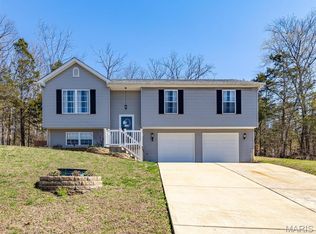 10318 Timber Hill Dr, Hillsboro, MO 63050
