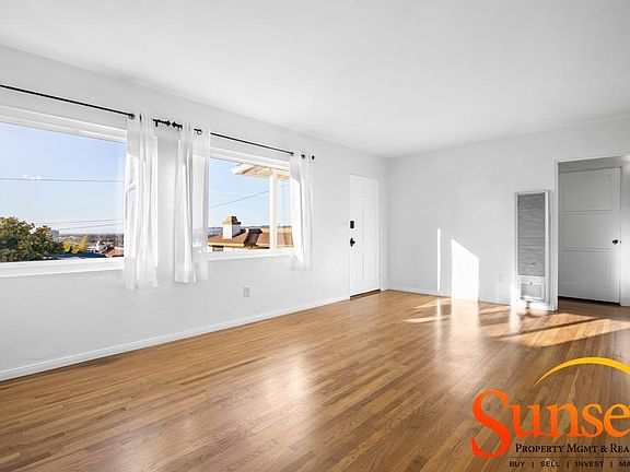 3rd image of 2923 Nipoma St