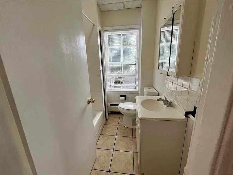 61 Furnace St #1R — Photo 8