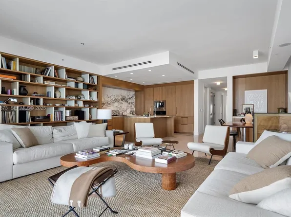 3250 NE 188th St APT 608, Aventura, FL 33180