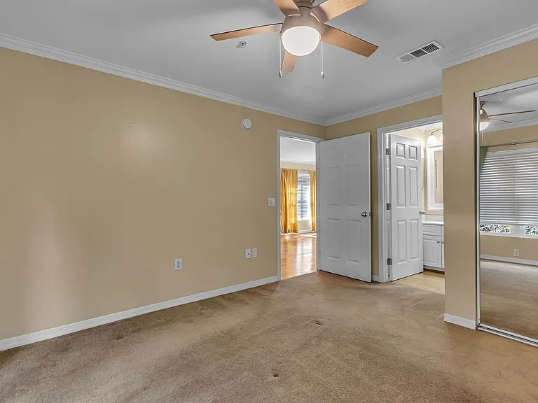 4274 Calinda Ln #229 — Photo 11