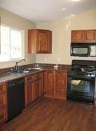 5th image of 15845 23rd Ave