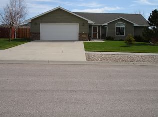 10178 Ventura Ln, Summerset, SD 57718