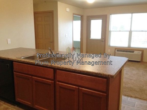 5th image of 2875 Latimer St APT A106
