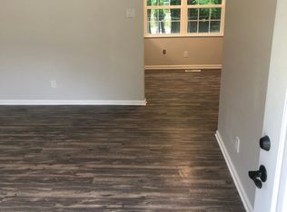 111 Duncan Dr, Oliver Springs, TN 37840