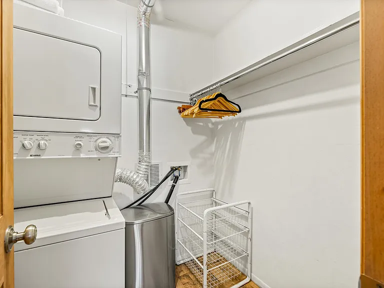 210 E Cooper Ave #1C — Photo 8