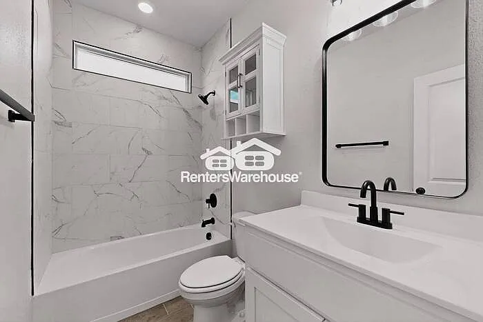 8517 Centerboard Ln — Photo 29