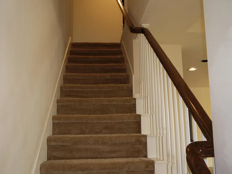 4660 Perthshire Ct — Photo 10
