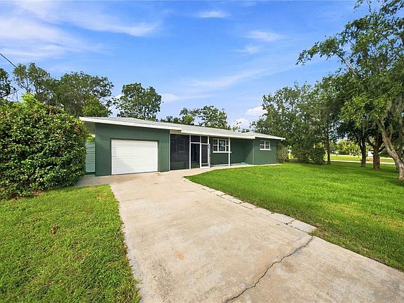 3rd image of 5708 SE PALM ROAD