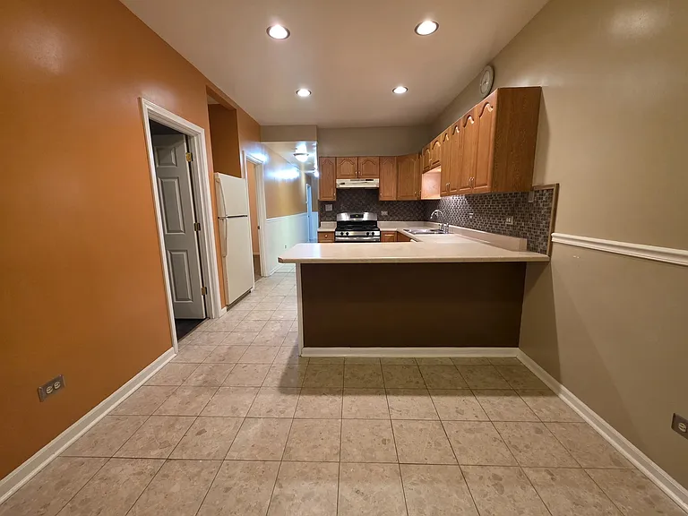 6739 S Merrill Ave #1N — Photo 6