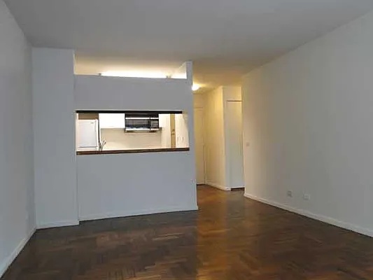 Rented by Boulevard Residentials | media 26