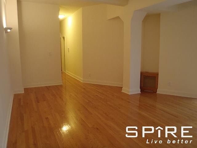 1st image of 10 E 13th St APT 3G