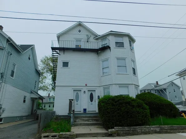 143 2nd Ave, Woonsocket, RI 02895
