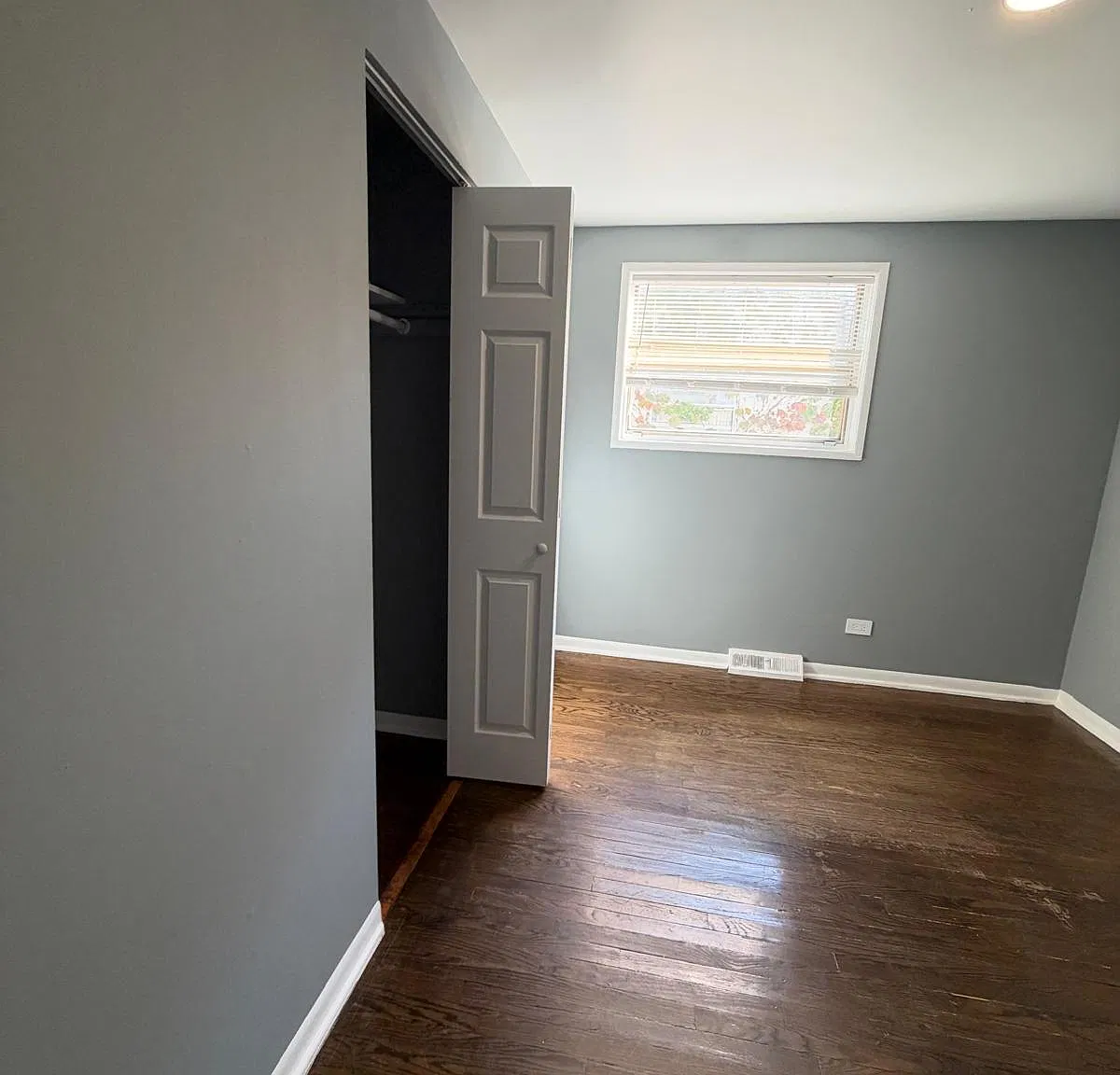 2 bed, 731 sqft, $1,400 — Photo 3