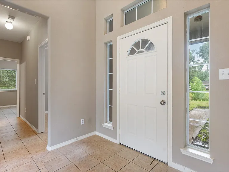 9104 N Green River Dr #A — Photo 8