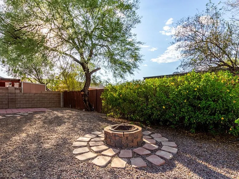4781 E Joslyn Heights Pl — Photo 28