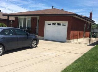 123 Glen Valley Dr, Hamilton, ON L8K6A1