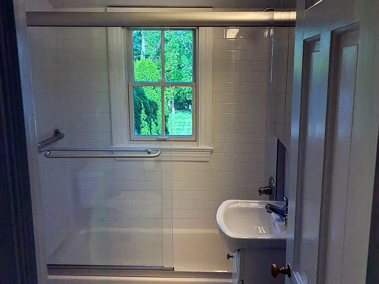 18 Lincoln Ave — Photo 23
