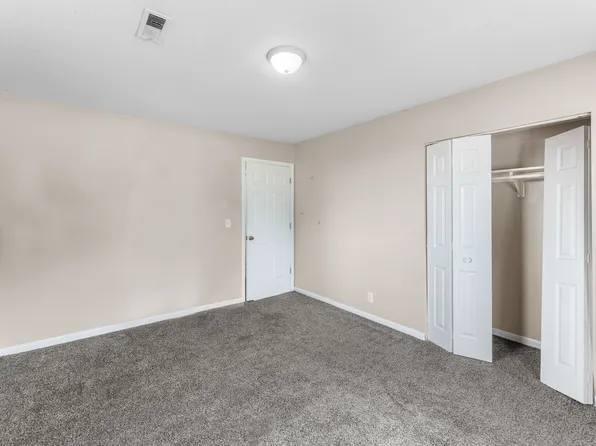 1520 E Fortuna St #4, Wichita, KS 67216
