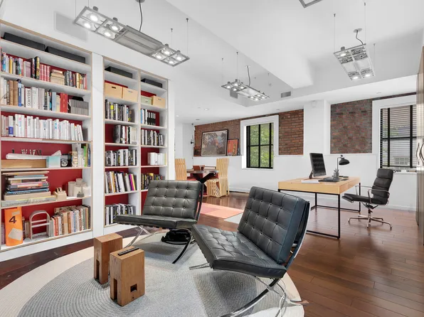 334 Grand Street image 18 of 24