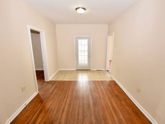 415 E Virginia Ave Crewe Va 23930 Zillow