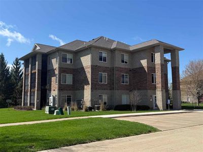 4381 Berkeley Ln, Iowa City, IA, 52245
