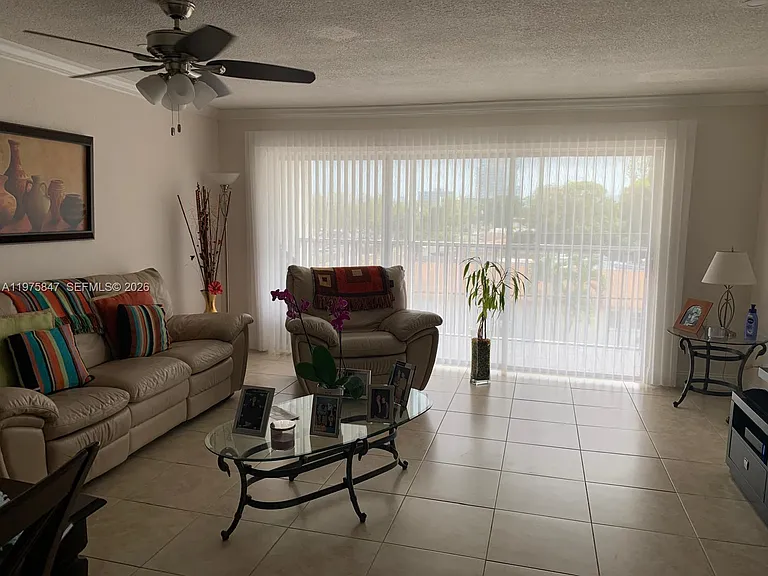 329 SE 3rd St #305S — Photo 9