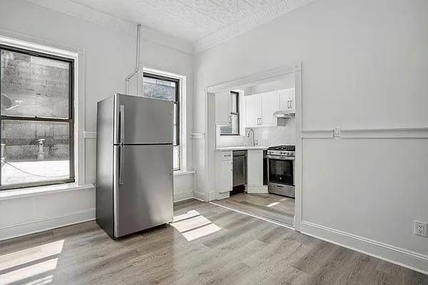 Rented by Douglas Elliman | media 4