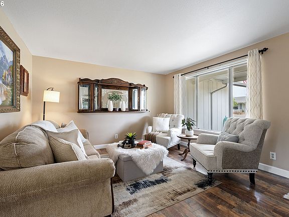 5th image of 92726 Pebble Beach Ln