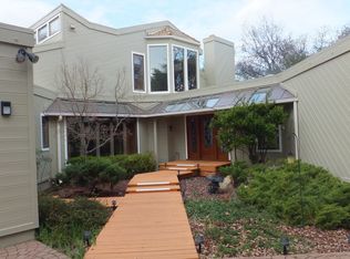 11387 Buckeye Cir, Penn Valley, CA