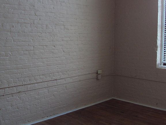 4th image of 920 Poeyfarre St APT 259
