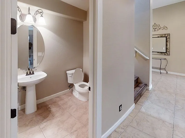 2267 E Tomahawk Dr — Photo 15